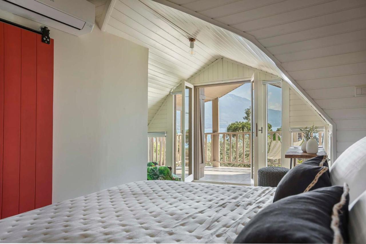 Ploes Luxury Cottages 佩萨达 外观 照片