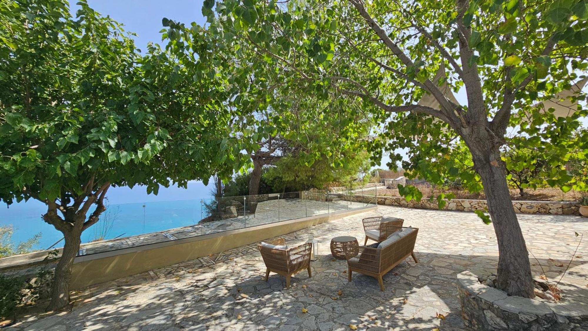 Ploes Luxury Cottages 佩萨达 外观 照片
