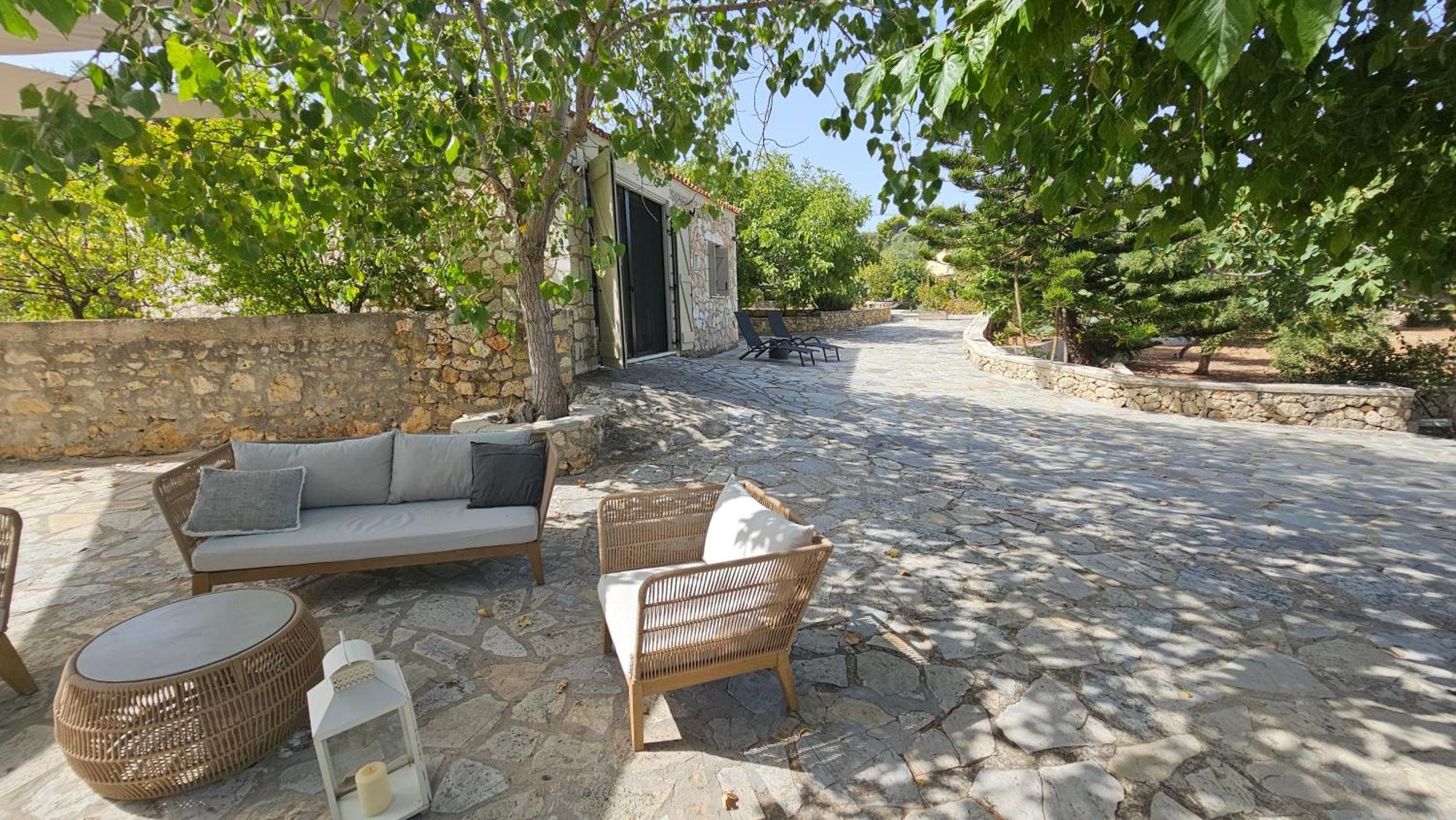 Ploes Luxury Cottages 佩萨达 外观 照片
